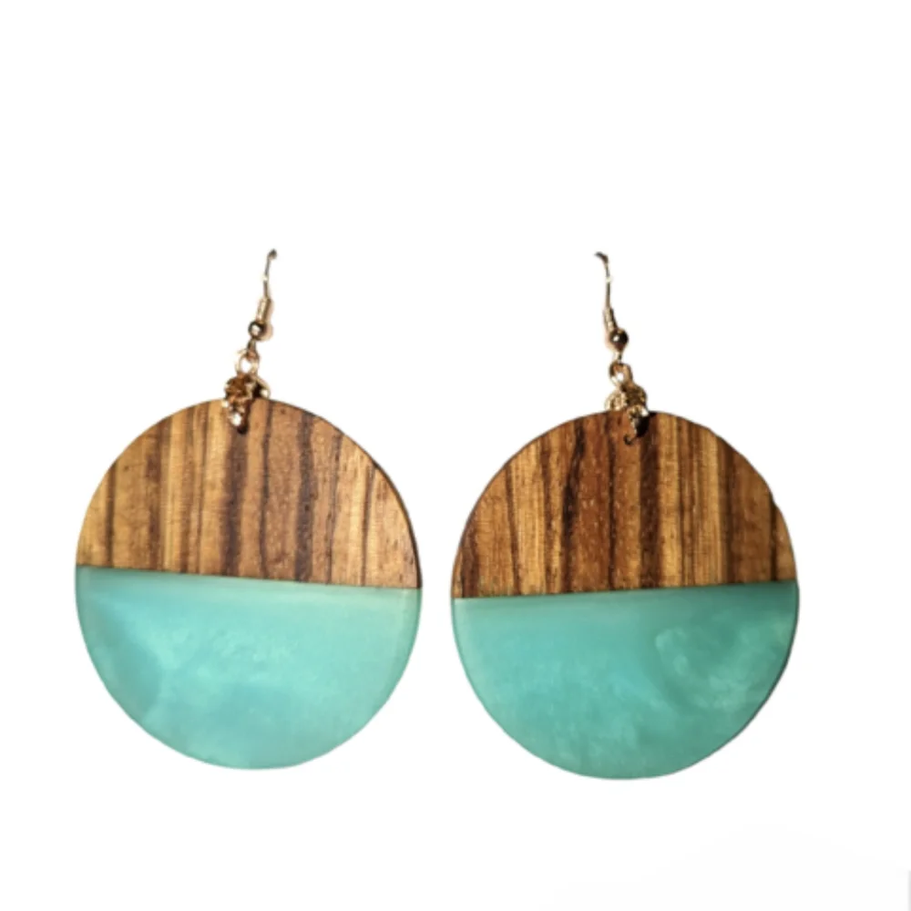 Stunning Handmade Wood & Resin Earrings in a Beautiful Green Color - Picture 3 of 5